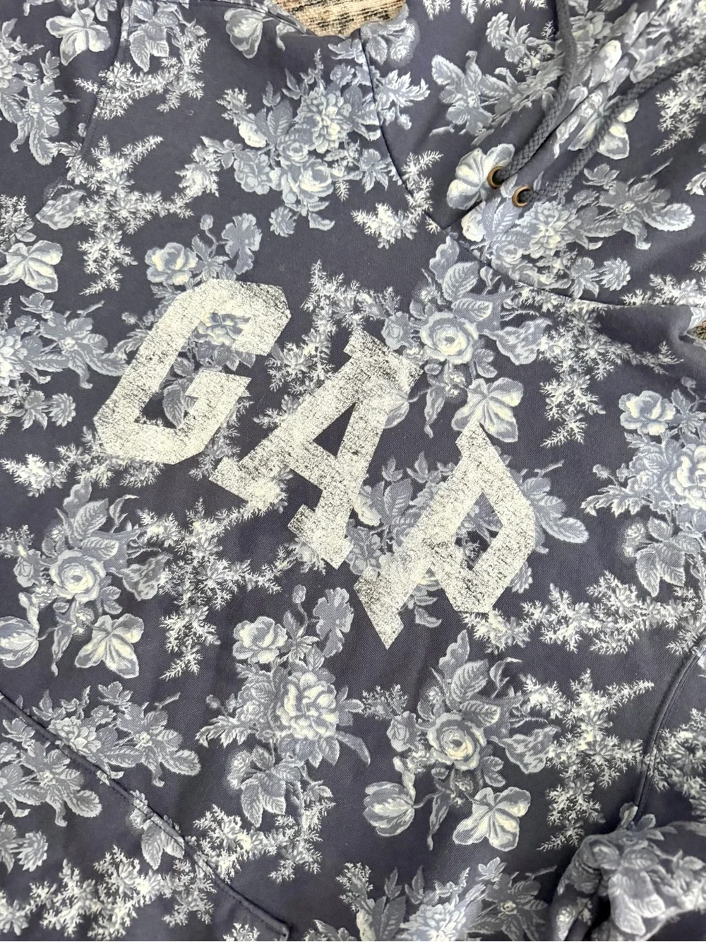 GAP x LoveShackFancy Pullover Hooded Sweater‎ Small